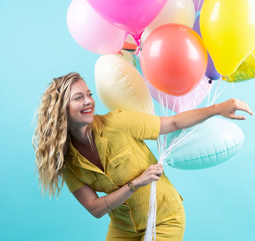 femme qui s'épanouit grâce au coaching bien être