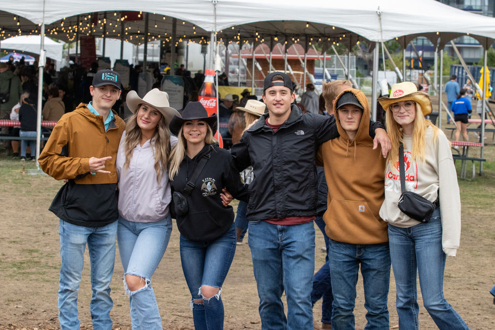 Country Thunder Fans