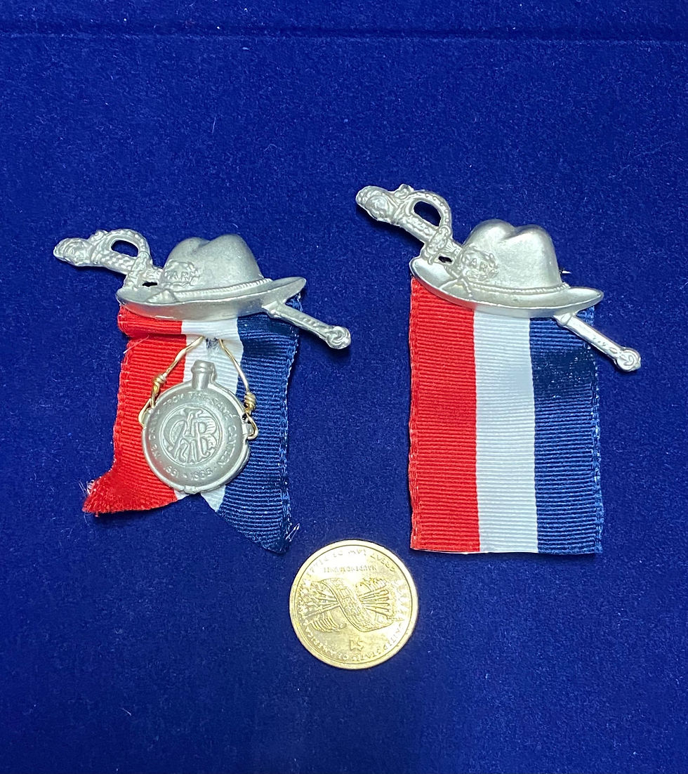 Miniature : GAR Veteran Souvenir Hat and Sword (And Canteen) Badge