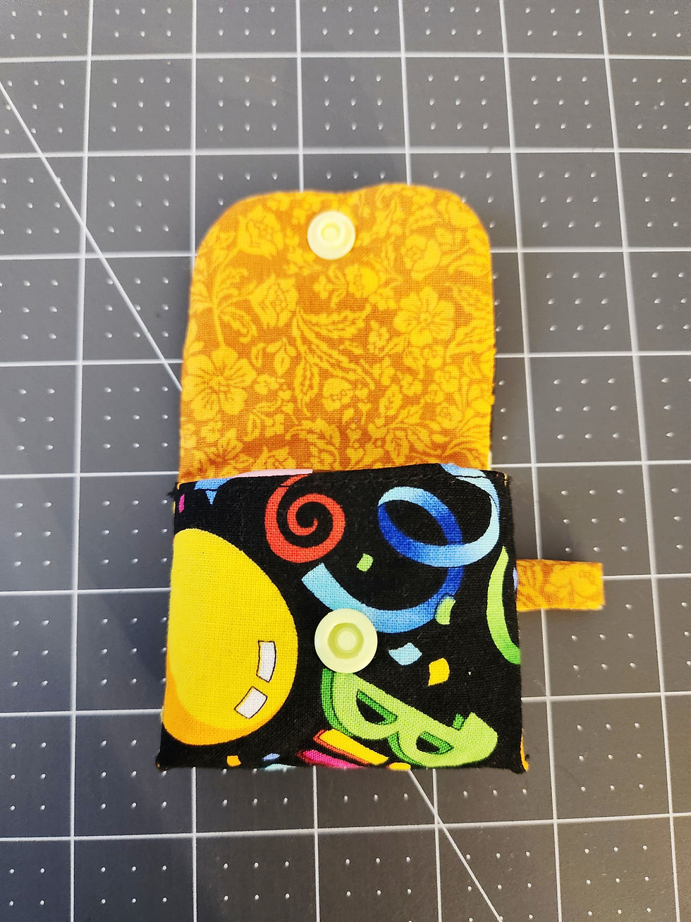 Thumbnail: Earbud Case Pattern SP131