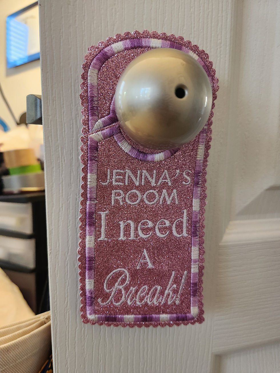 Thumbnail: Embroidered Door Hang Tag