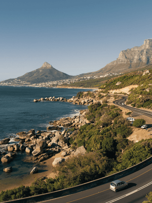 Image of the Cape Town coastline with the ocean and a road running alongside it