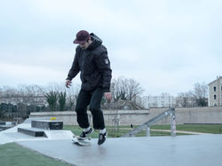 02 Corps en suspens Lyon | Urban Pix