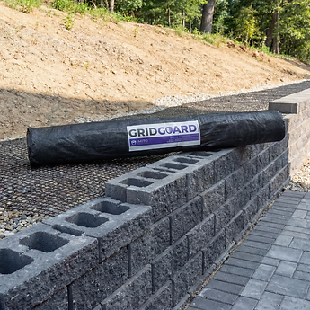GRIDGUARD 4'x100' Roll on retaining wall.png