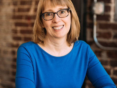 Inside The Indie Author: A Conversation with Evelyn Puerto