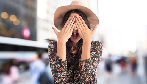 3 maneras que la joven cristiana extrovertida impacta su mundo