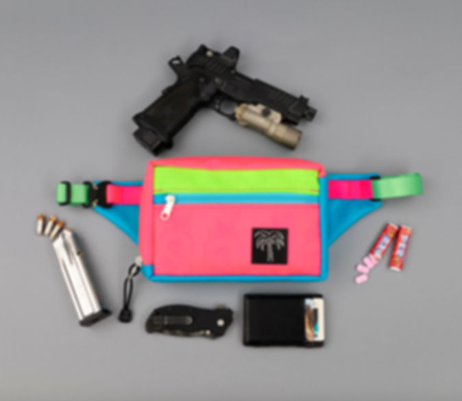 Voyager Classic in "Neon Watermelon"