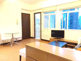 [FOR RENT] HK$20.8K | KINGEARN BUILDING | 24-26 Aberdeen Street  | Hong Kong