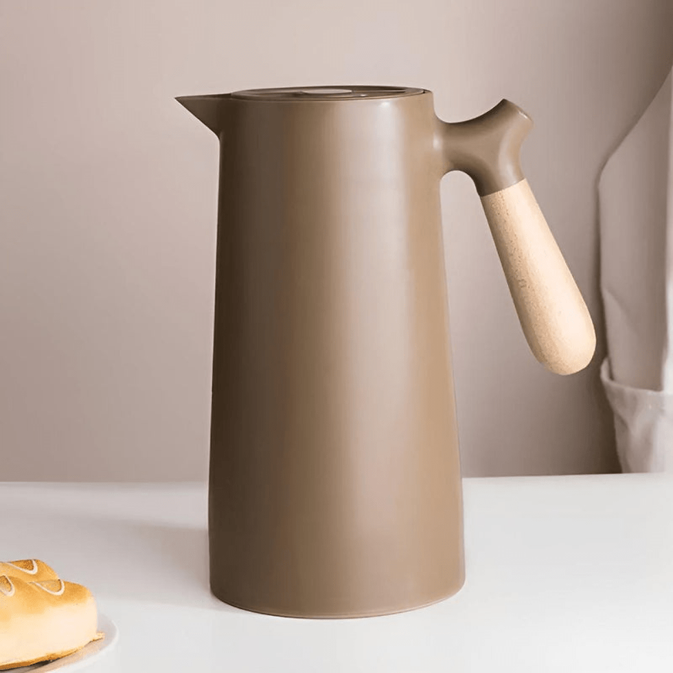Thumbnail: Minimalist Insulated Coffee Carafe – Scandinavian Design