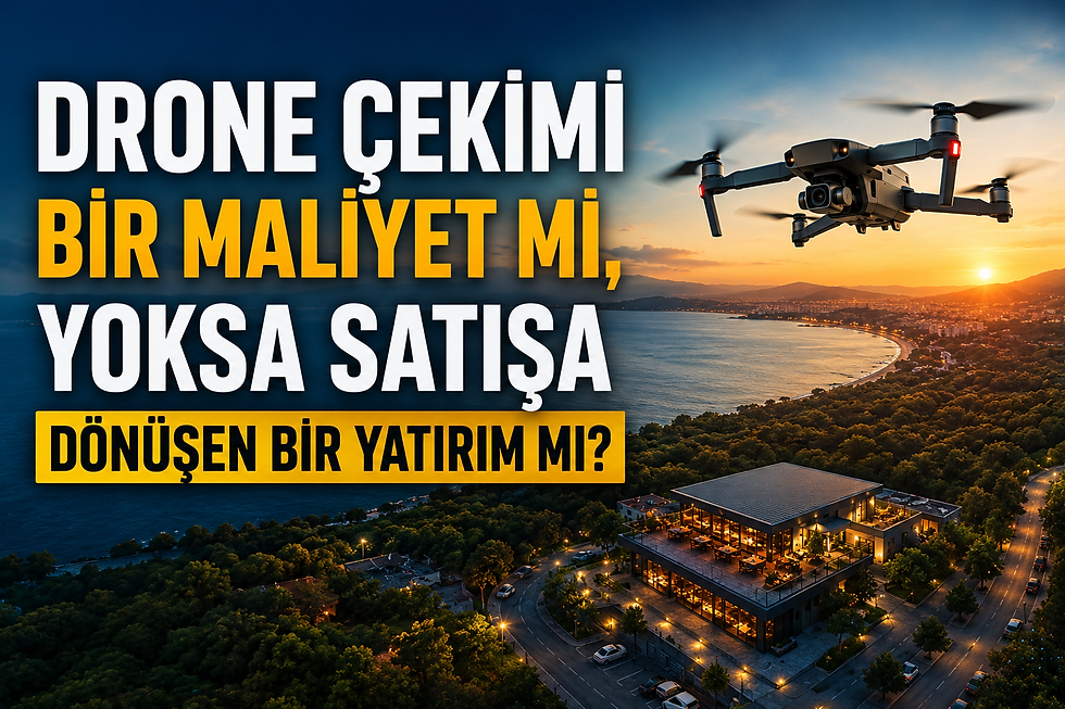 Gün batımında modern bir işletme üzerinde uçan profesyonel drone, drone çekimlerinin markalar için maliyet değil uzun vadeli satış ve görünürlük sağlayan bir yatırım olabileceğini vurguluyor.