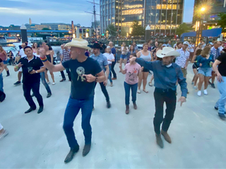 Thursday Evening Line Dance Story in Dupont Circle