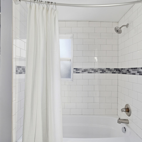 updated bathroom Norwood Cincinnati home