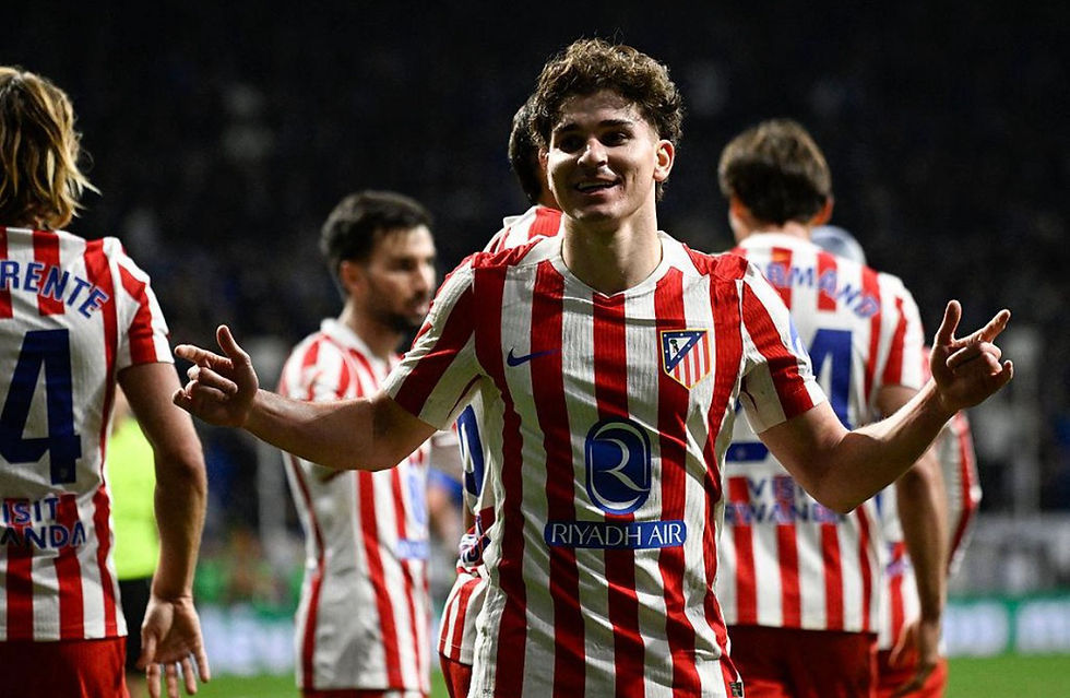 Barcelona recibe la denuncia del Atlético por el caso Julián Álvarez