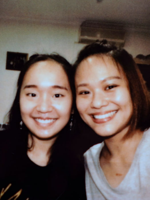 math-tutor-explaining-secondary-school-problem-solving