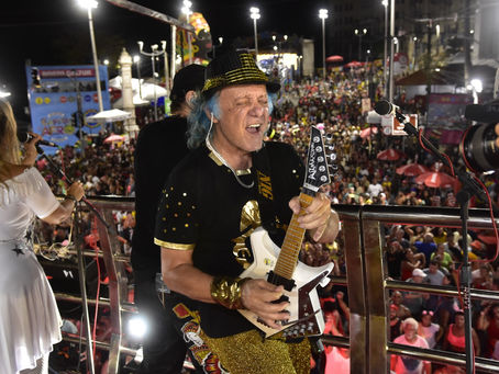AVENIDA COMEMORA 50 ANOS DA BANDA ARMANDINHO, DODÔ E OSMAR