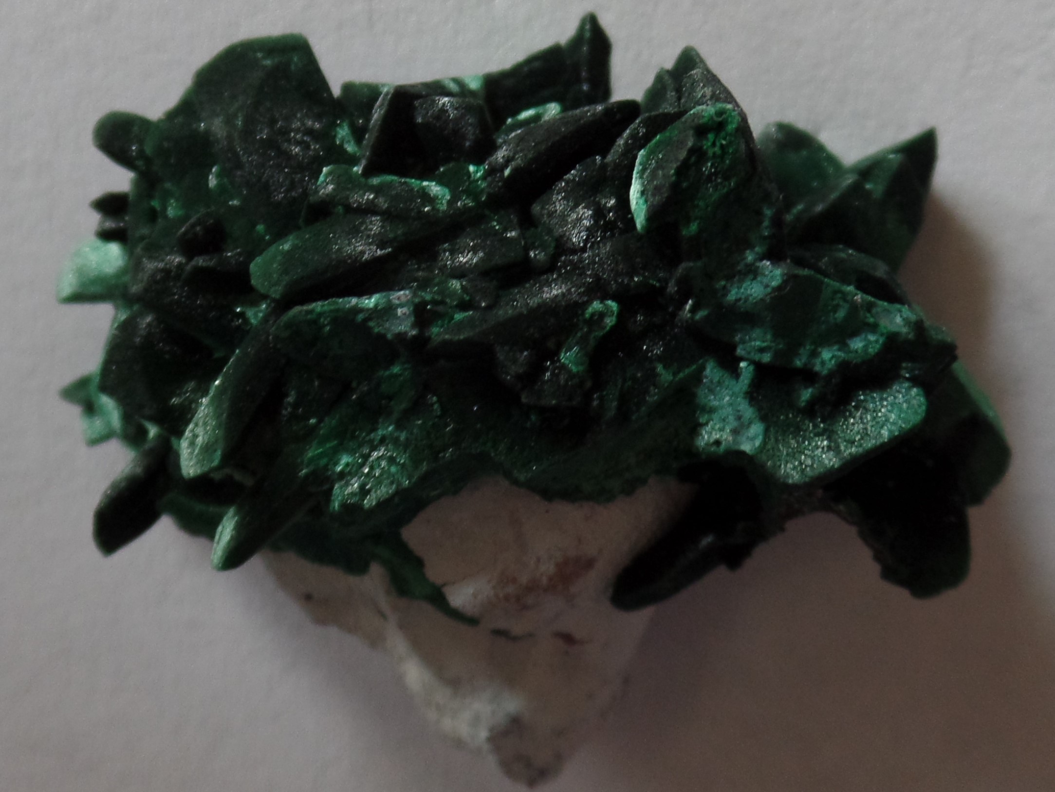 FIBROUS MALACHITE