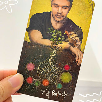 Cảm nhận lá bài 7 of Pentacles - The Light Seer’s Tarot