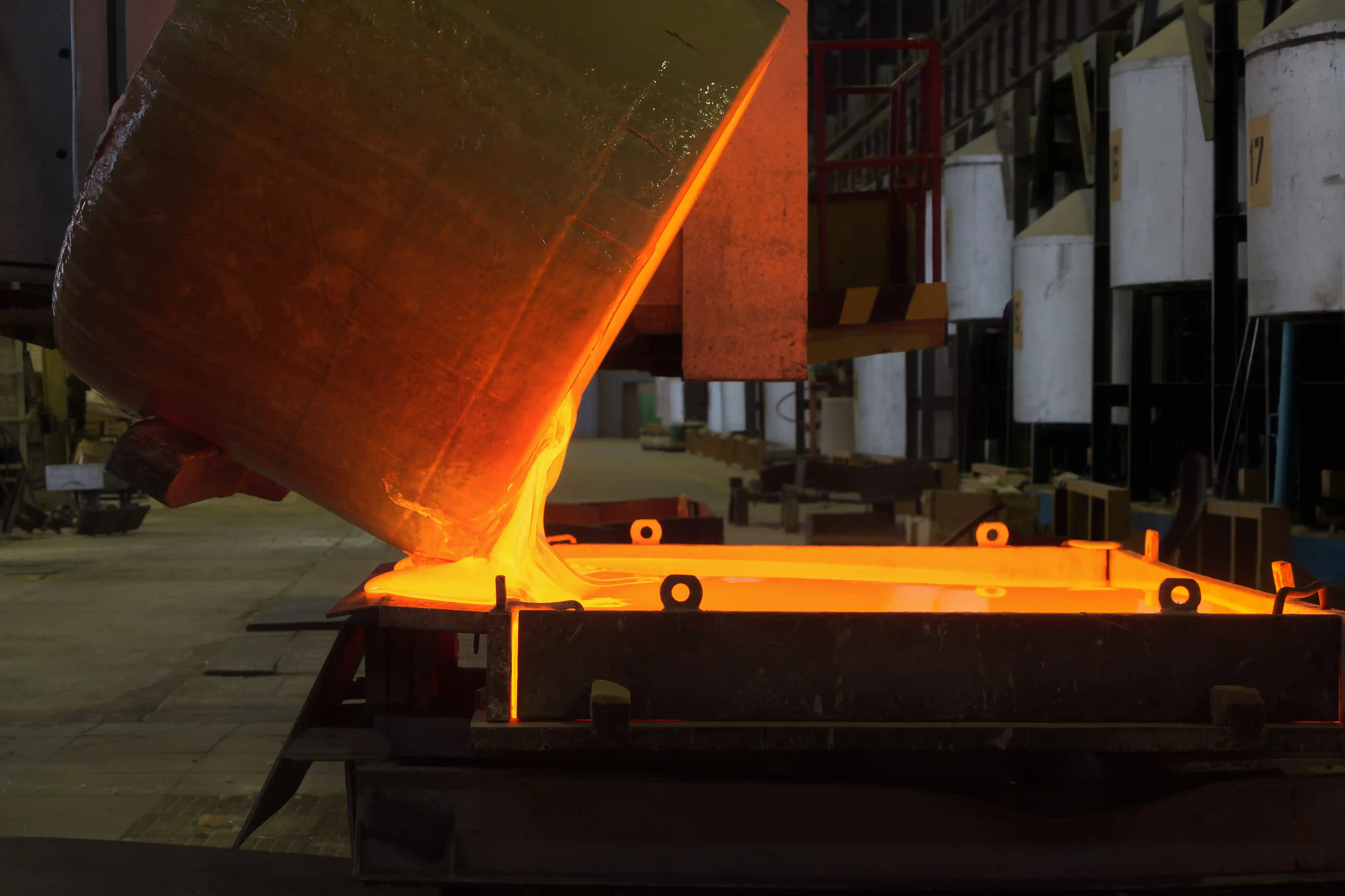 What is glass made - Bright Glass