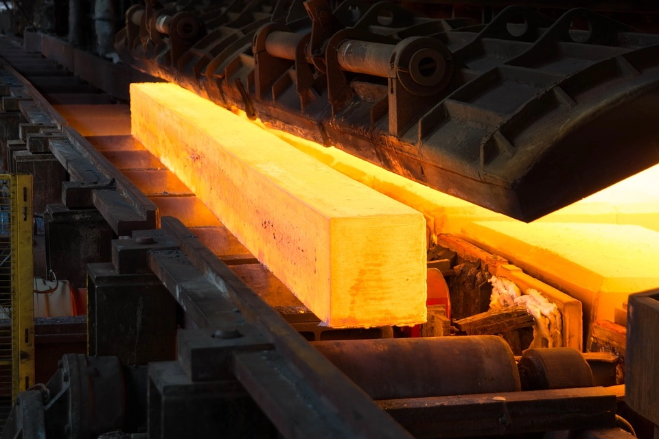 Hot-Rolled-Steel.jpg.webp