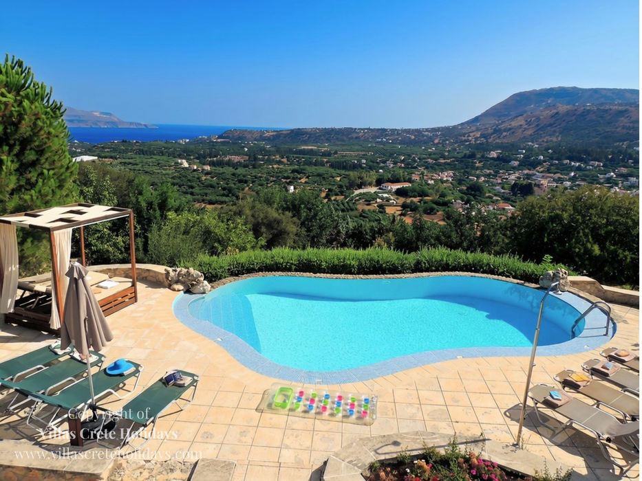 Holiday villas in Greece