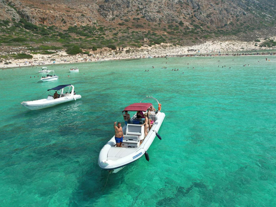 private boat rental