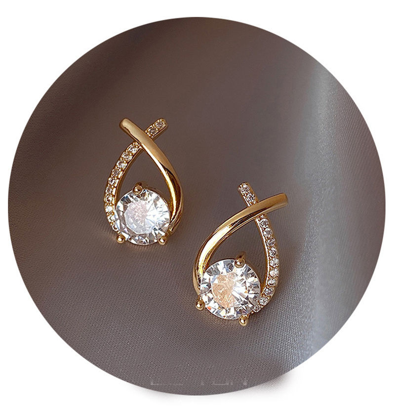 Thumbnail: Luna Twist Earrings