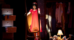 Alice-de-lautre-cote-du-miroir