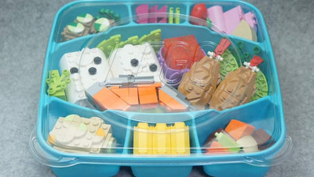 Die neue große LEGO dots Packung ist eine perfekte sushi lunchbox 