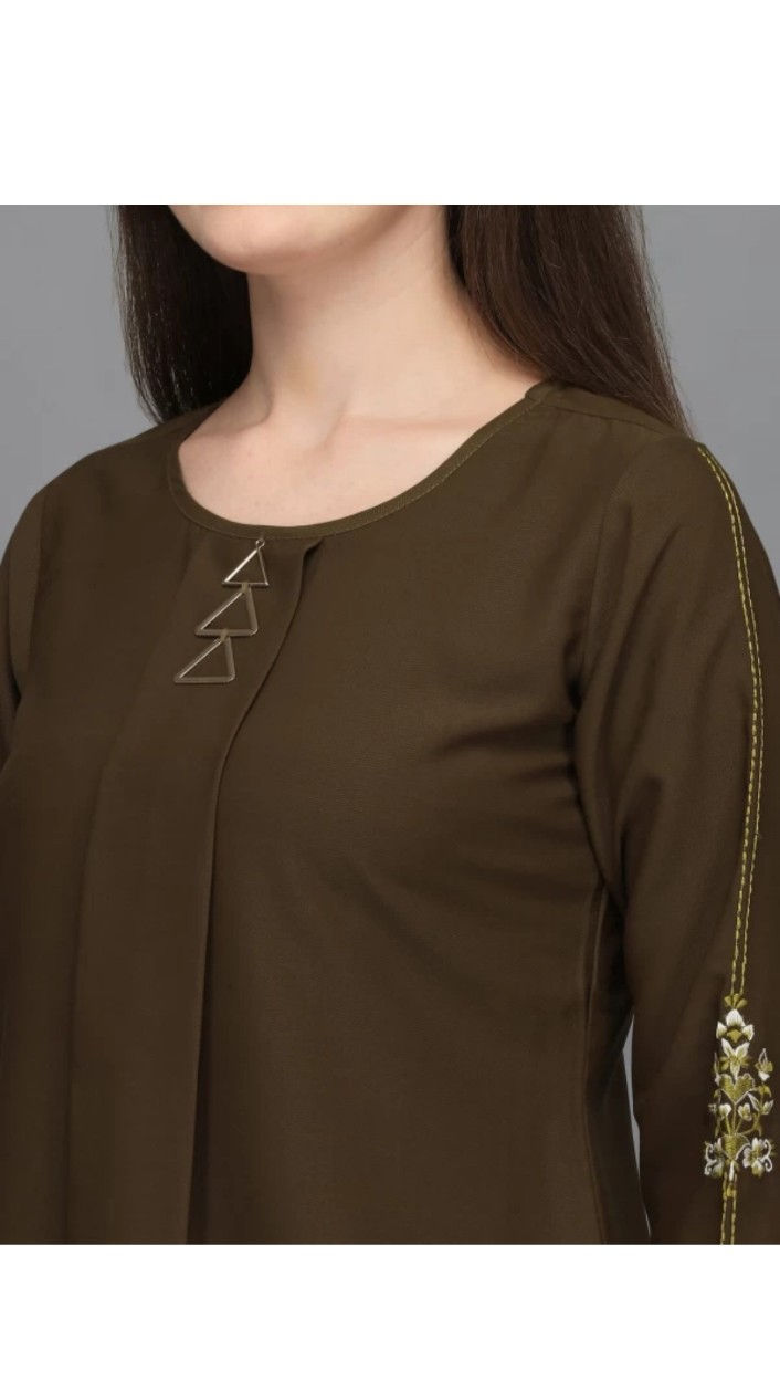 Thumbnail: Casual regular sleeves embroidered women top