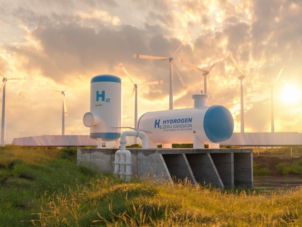 Is Oman's $7 Billion Green Hydrogen Port Going to Revolutionize Global Energy Shipping?