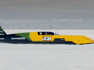 Hydrogen Car Hits 406 MPH: JCB Hydromax Sets New World Record at Bonneville
