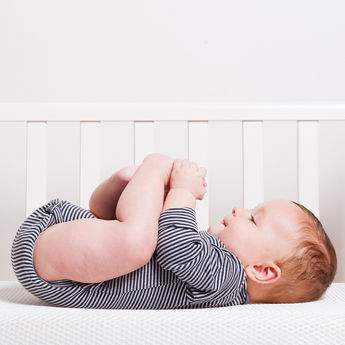 תמונה ממוזערת: מזרן נושם למיטת תינוק 150/80 נומו Numu