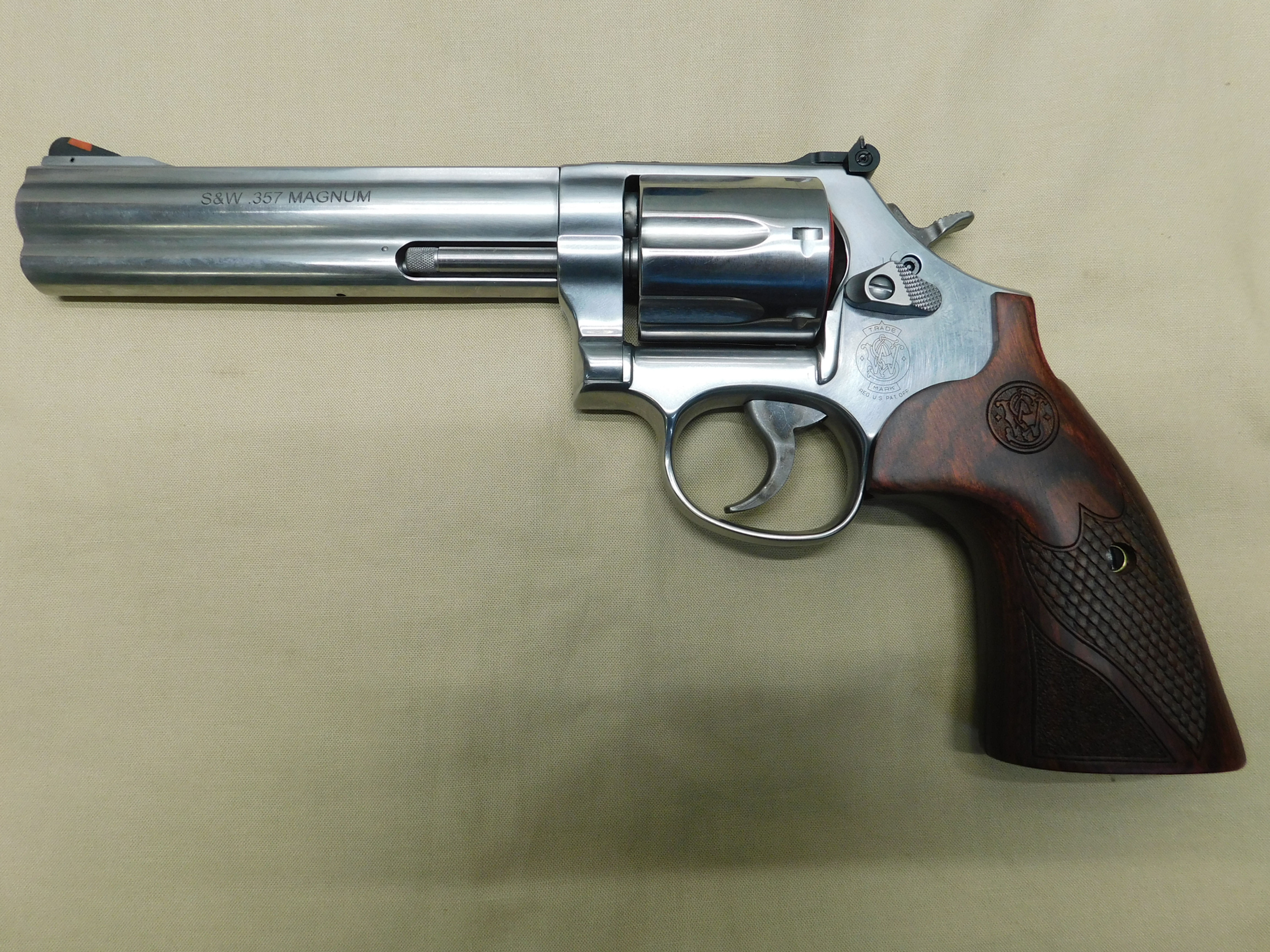 Smith and Wesson 686 Plus, .357