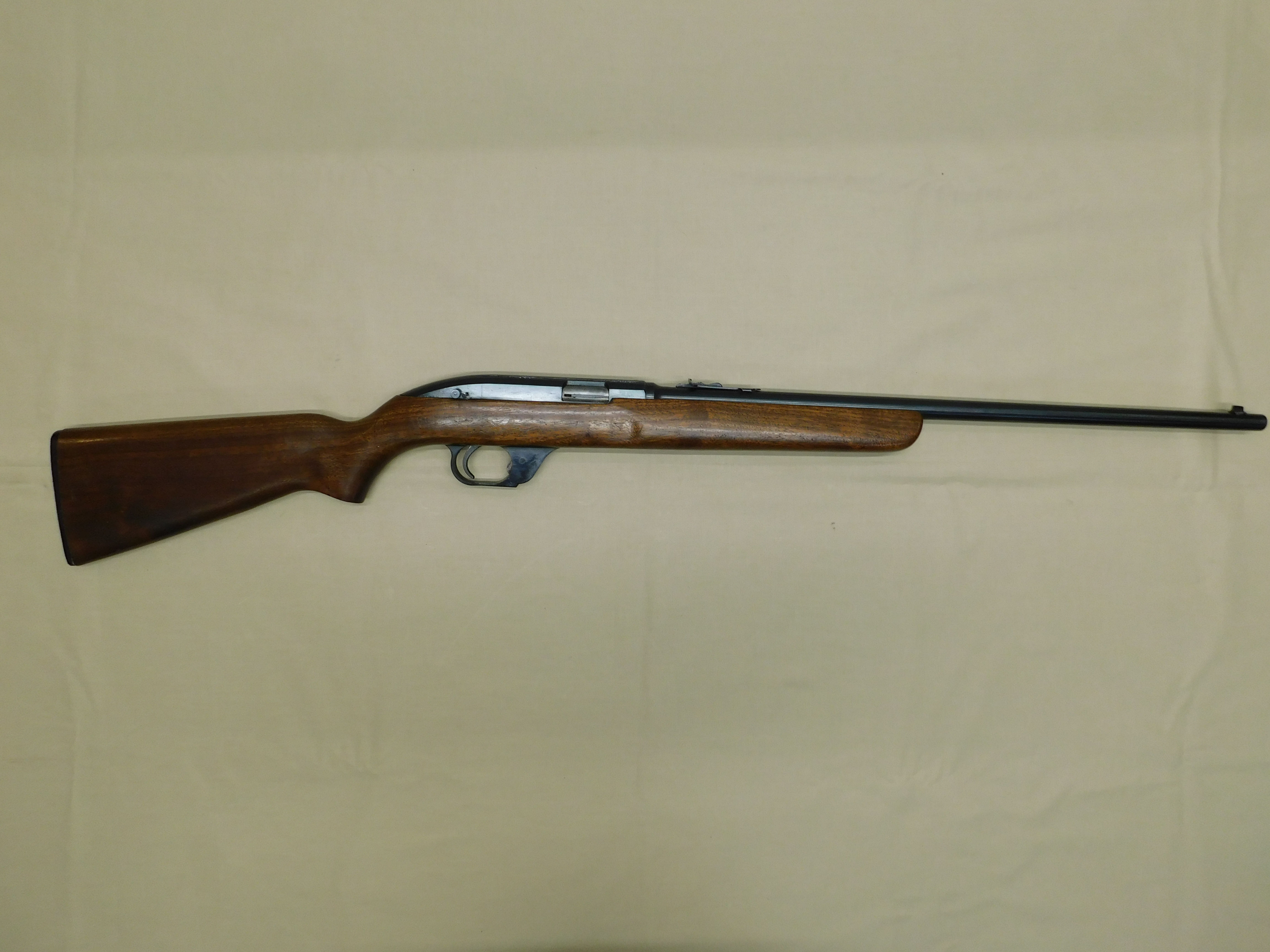 Winchester 77    (22LR)
