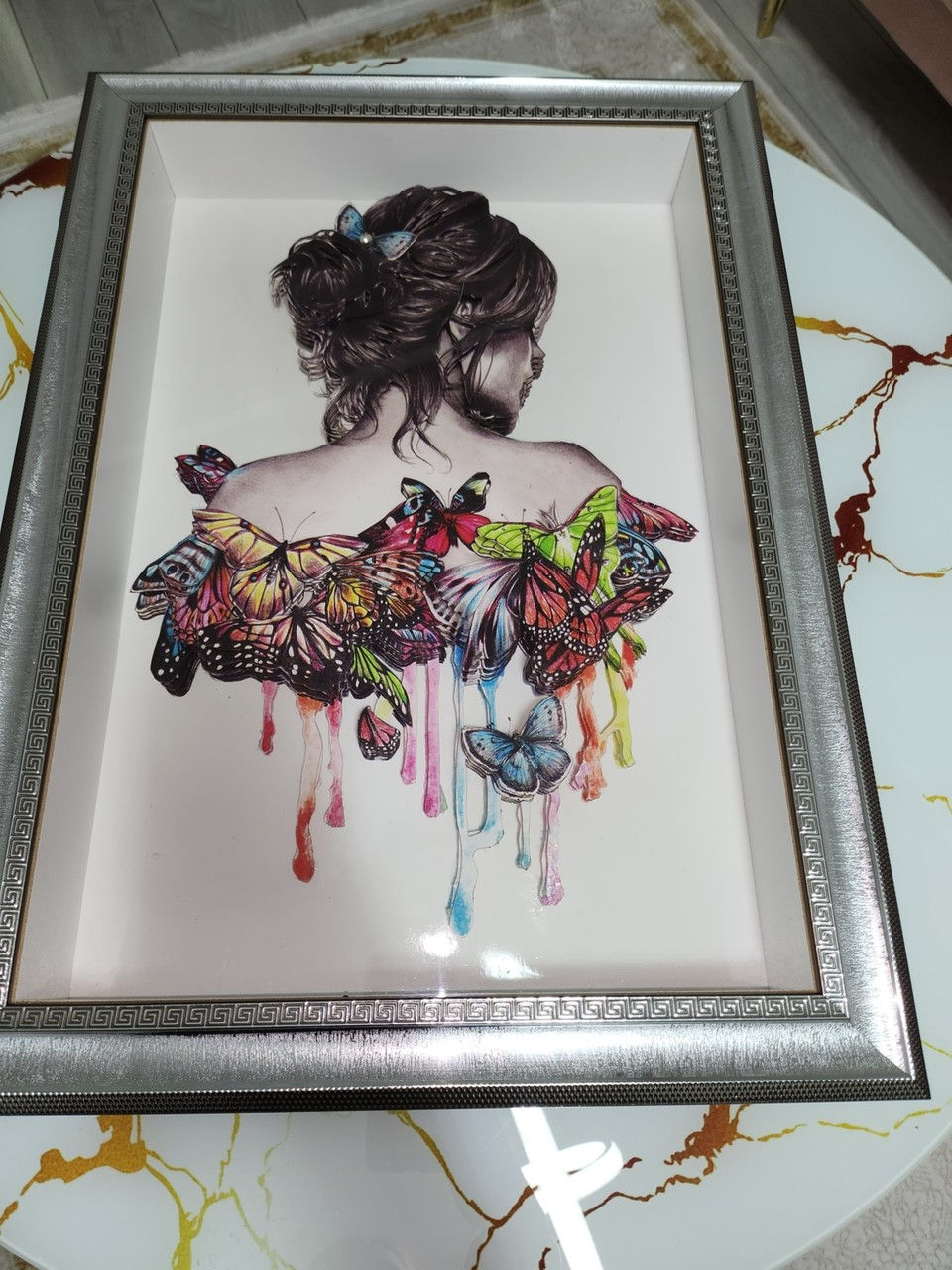 Küçük resim: Kelebekli Kız 3D Rölyef Tablo 35x50