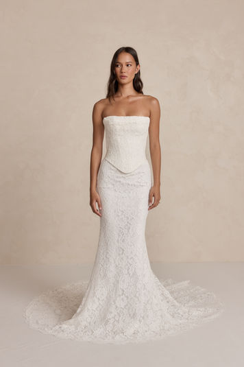 MADEWITHLOVE MADE WITH LOVE MADEWITHLOVEBRIDAL GRAYSON BRIDAL BRIDE BRIDES WEDDING DRESS BRIDAL