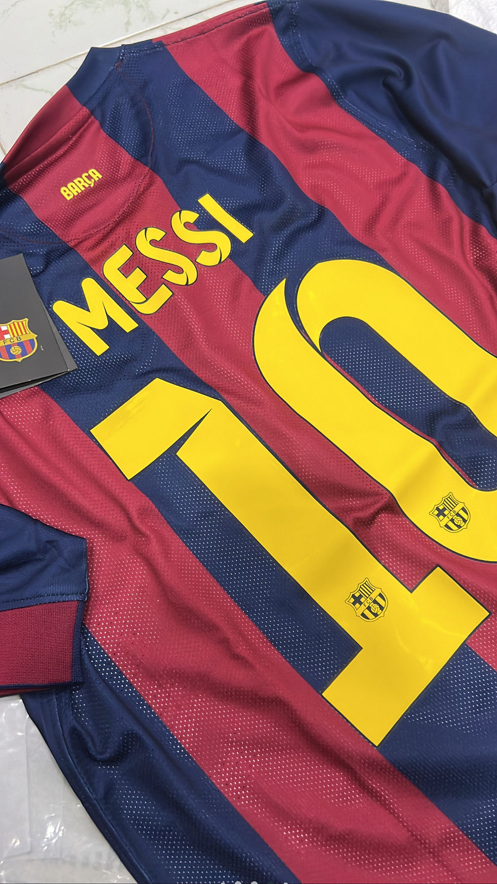 Thumbnail: FC Barcelona (Home) 2014/15 Retro Full Sleeves T-shirt 