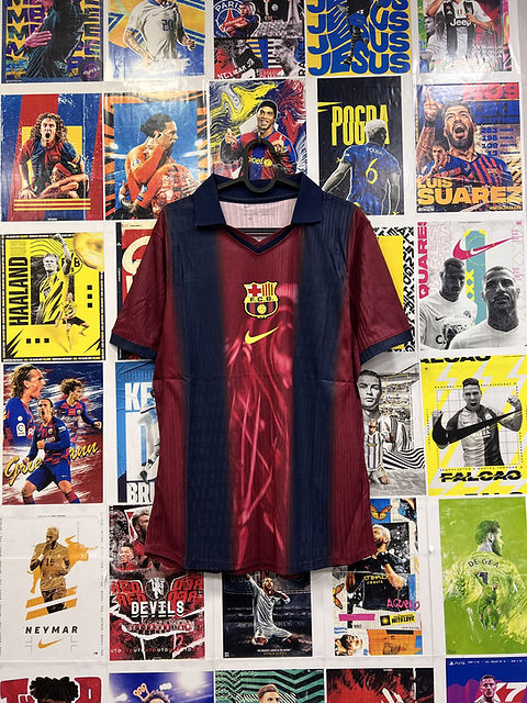 【人気コラボ】Cactus Jack x FC Barcelona ロゴTシャツ FC Barcelona x Travis Scott (Cactus Jack) T-shirt | The