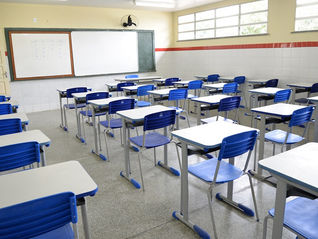 Trabalhadores da educação da rede estadual de Pernambuco anunciam paralisação para terça-feira (10)