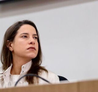 Campanha de Raquel Lyra aciona TRE-PE e PRE-PE e denuncia suposta rede de perfis falsos e fake news