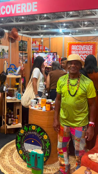 Arcoverde é representada por mestres da cultura e grupos de coco na Fenearte