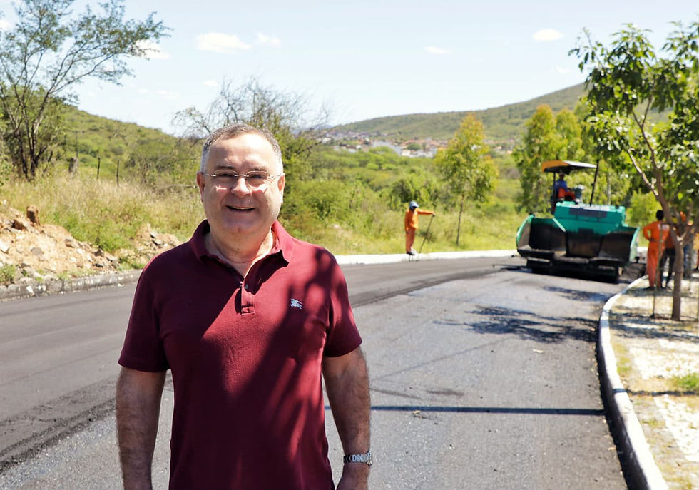 Zeca Cavalcanti vistoria obras de infraestrutura e educação em Arcoverde após retomar agenda administrativa