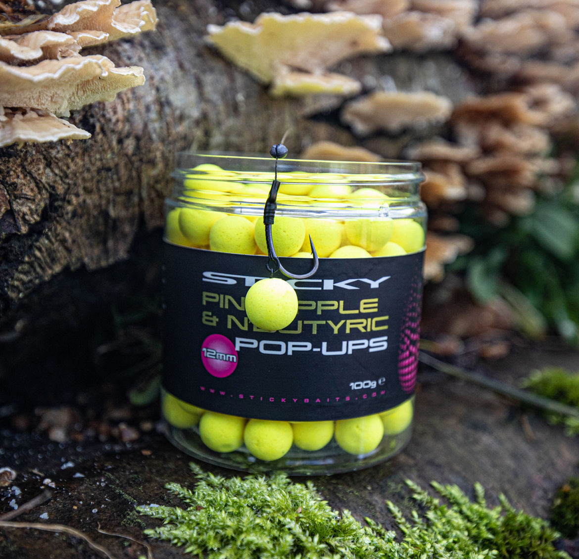 Sticky Hi-Attract Pop Ups 16mm