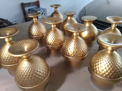 Fake gold cups