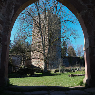 Blick von der Zwischenmauer auf den Bergfried