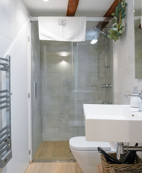 Apartaments La Rambla | Cornudella de Montsant | Priorat | Siurana | Allotjaments | Alojamientos | Hotel | Tarragona | Barcelona | España