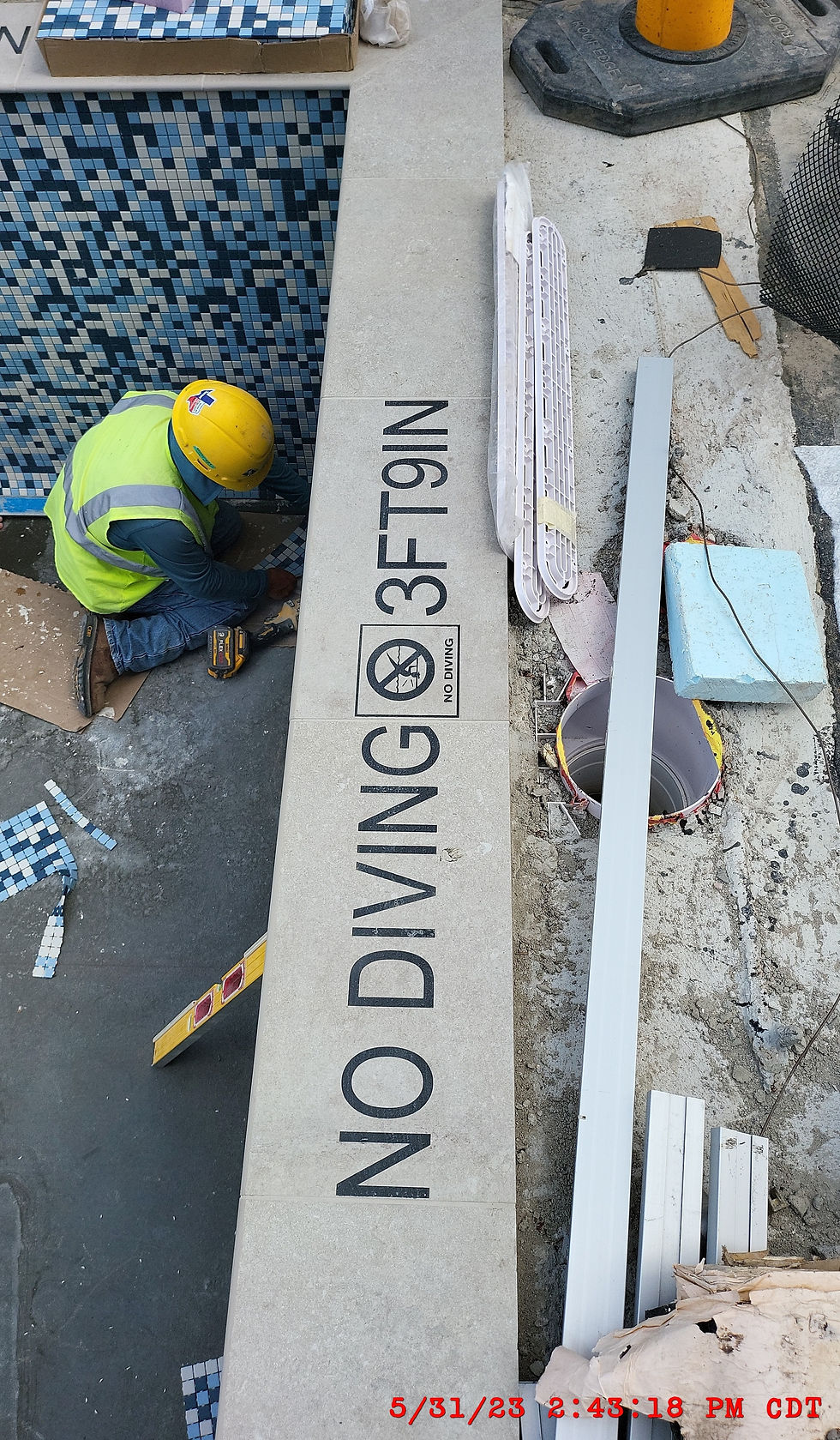 Thumbnail: Custom Etched Pool Coping