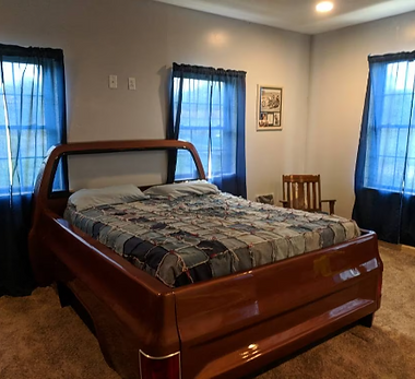 Queen Square Body Bed