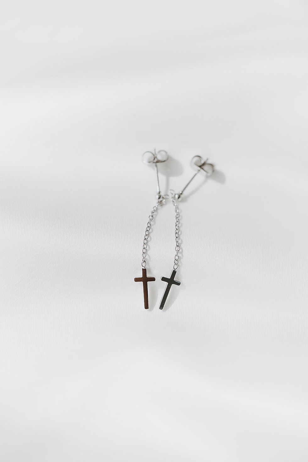Miniaturbild: Zartes Kreuz - Ohrringe