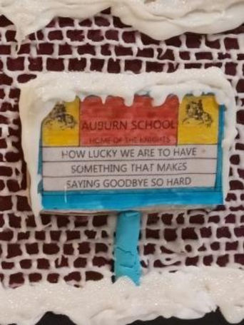 Grinch steals Auburntown Tree by Becky Murray